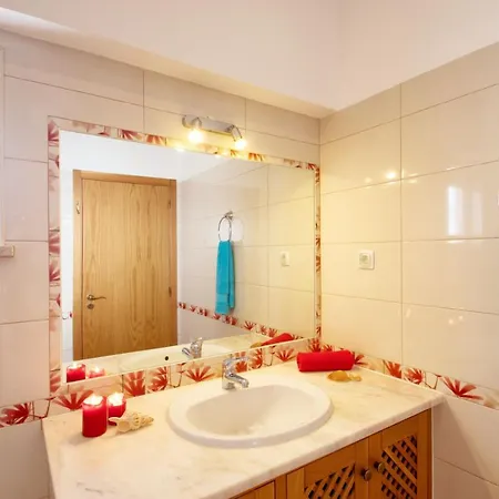 Villa Saint Martin By Algarve Vacation