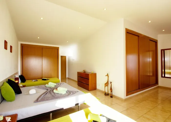 Saint Martin By Algarve Vacation Villa